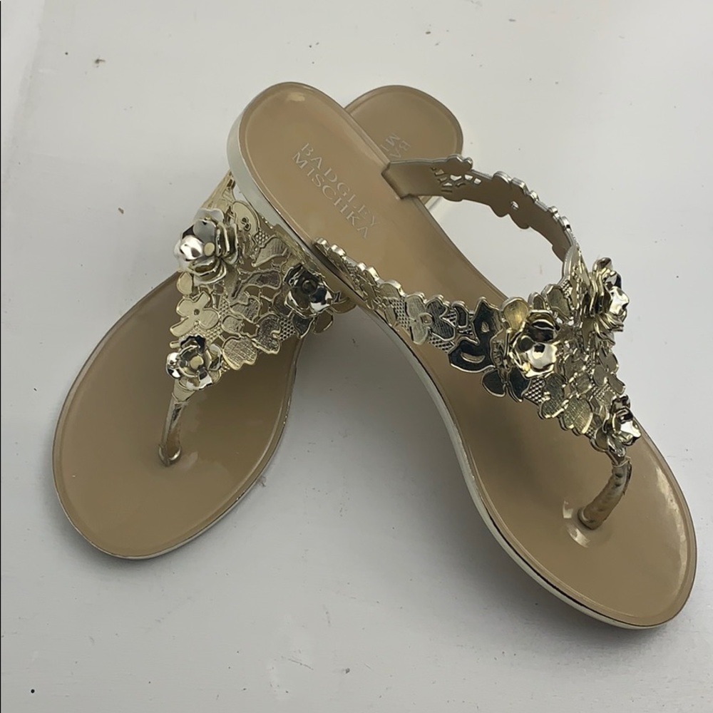 Badgley Mischka Gold sandals